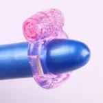 Inel vibrant pentru penis Butterfly – mod de purtare